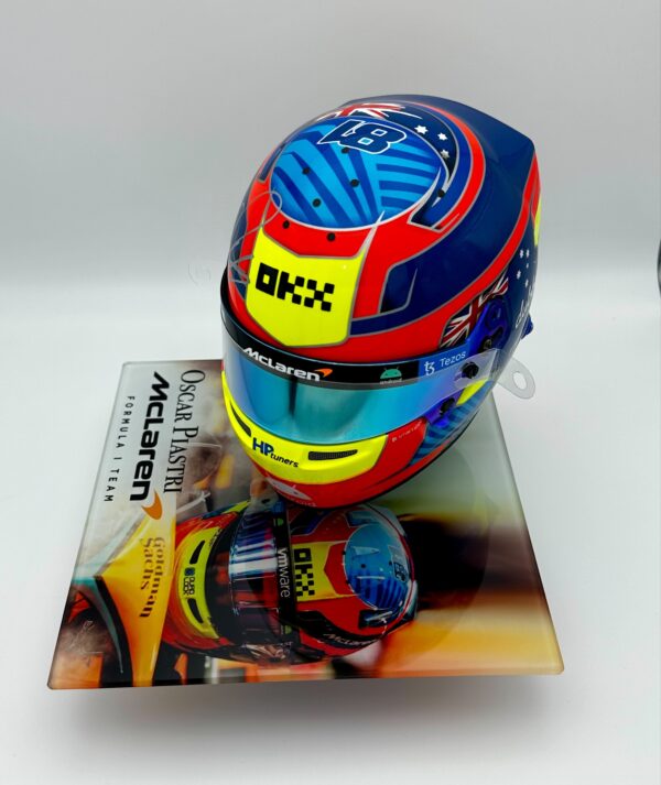 Oscar Piastri 2023 Half 1:2 Helmet Glass Display Stand - Image 5