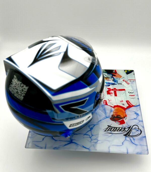 Kimi Raikkonen 2021 Half 1:2 Helmet Glass Display Stand - Image 5