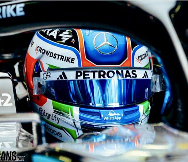 Kimi Antonelli Upgraded 2025 Season 1:2 Mini Helmet - Image 8
