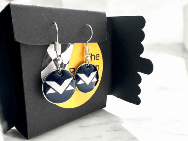 Max Verstappen Drop/Dangle Earrings - Image 2