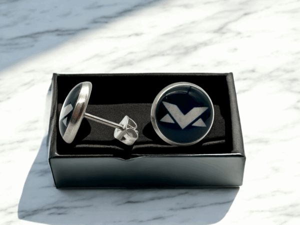 Max Verstappen Stud Earrings - Image 7