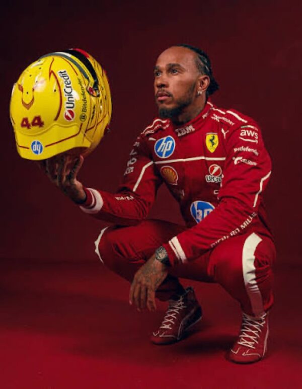 Lewis Hamilton 2025 Season Bell 1:2 Helmet Fully Upgraded - Image 8