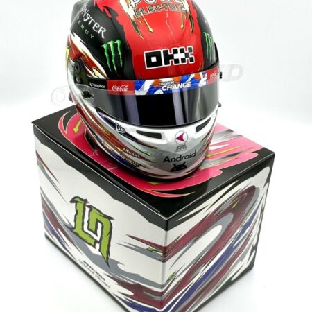 Lando Norris Japan 2024 1:2 Mini Helmet + Extras